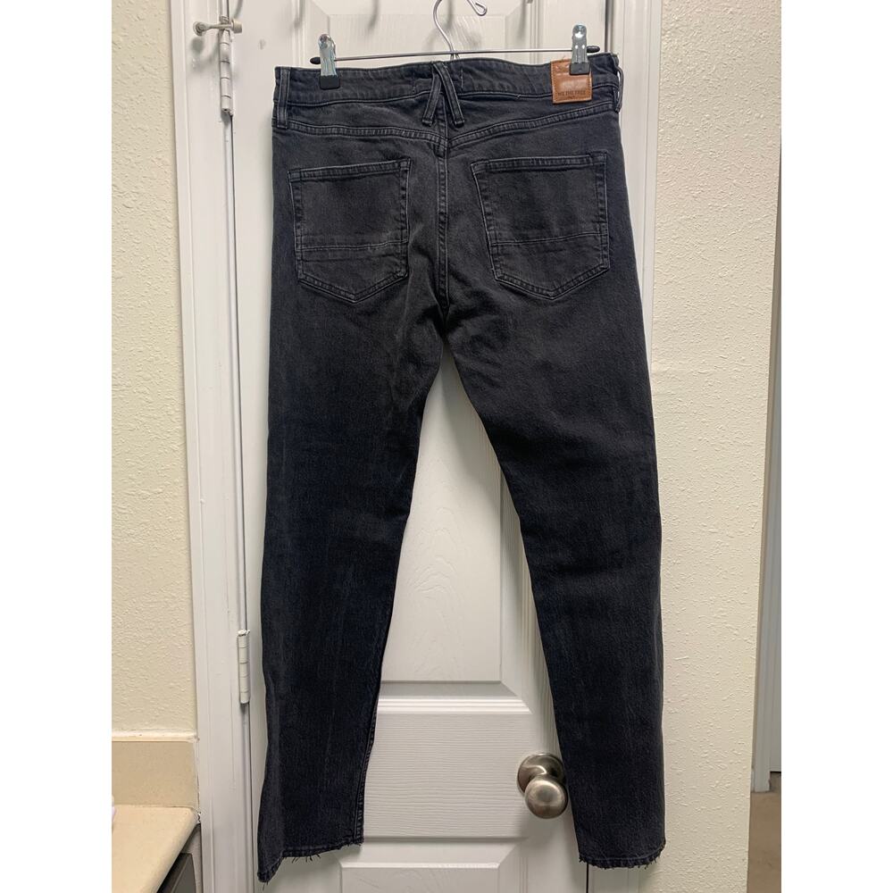 Free People We The Free Cuffed Slim Boyfriend Jeans Distressed Black Size 28 - Picture 3 of 5